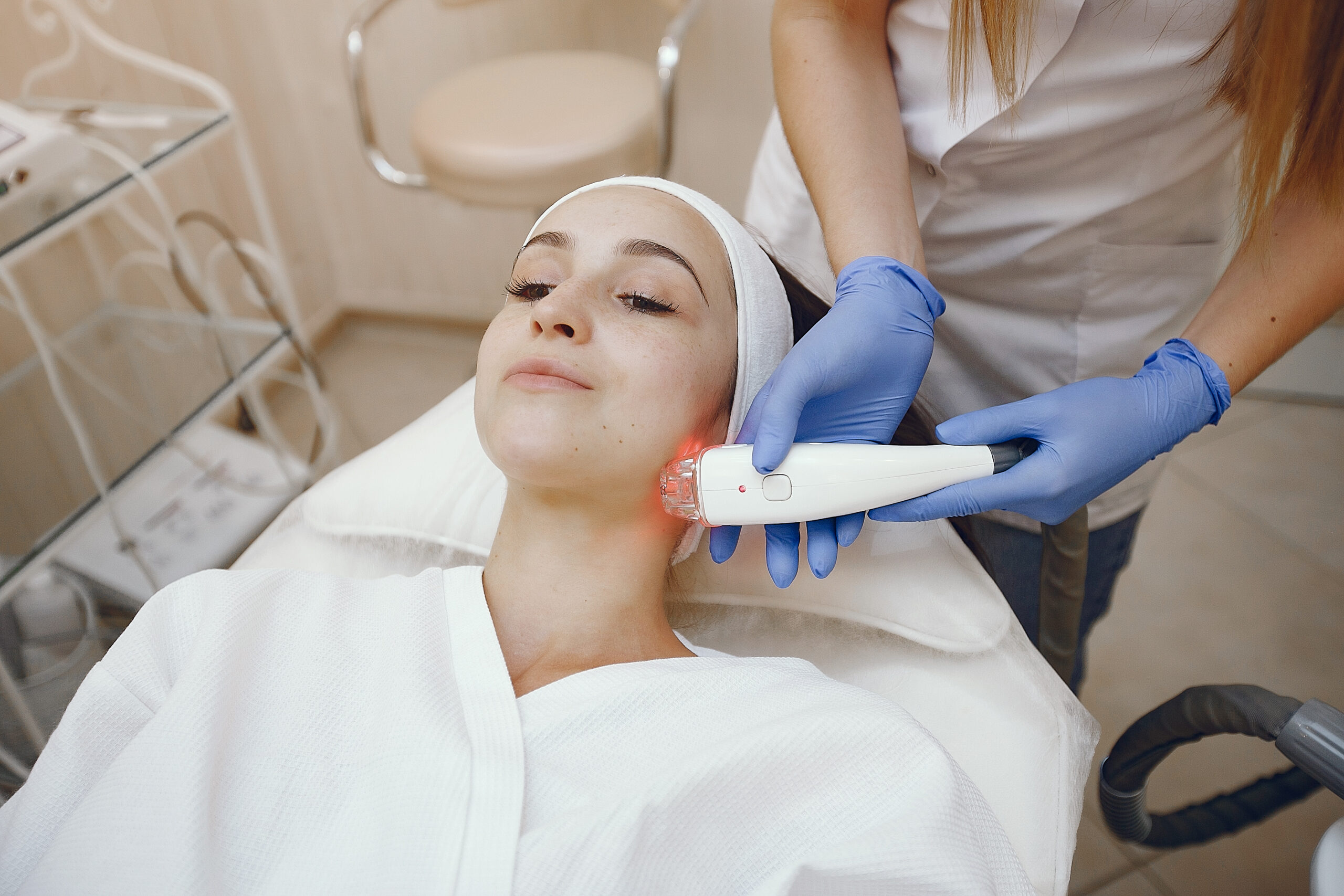 Laser hair removal treatment at aesthetic laser clinic in Dubai JLT